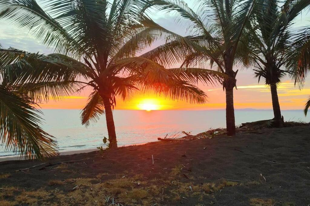 Villa La Parada Del Pelicano, El Ranchito Surf Malena Exterior foto